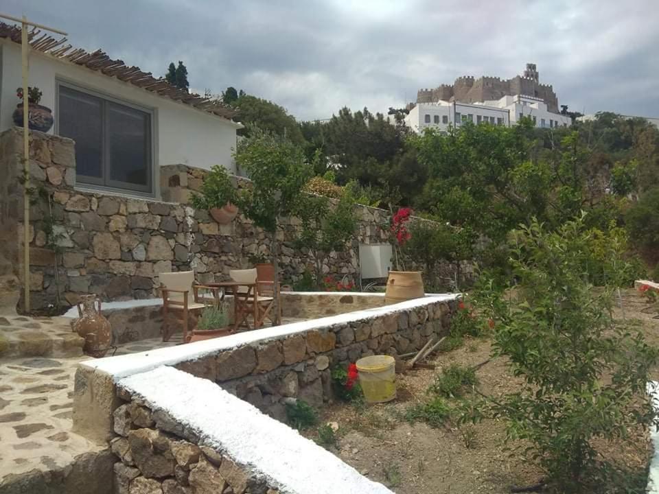 Traditional Studio Chora Patmos Екстериор снимка