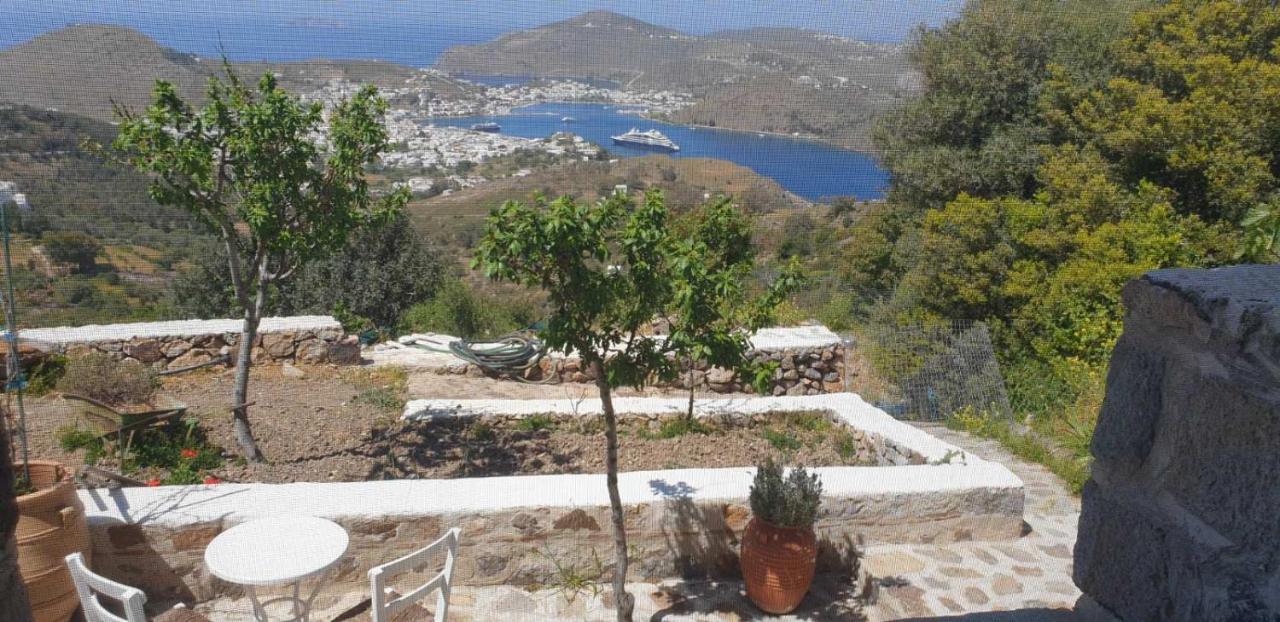 Traditional Studio Chora Patmos Екстериор снимка