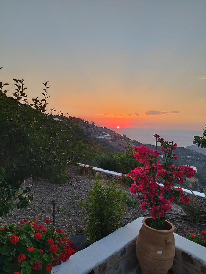 Traditional Studio Chora Patmos Екстериор снимка