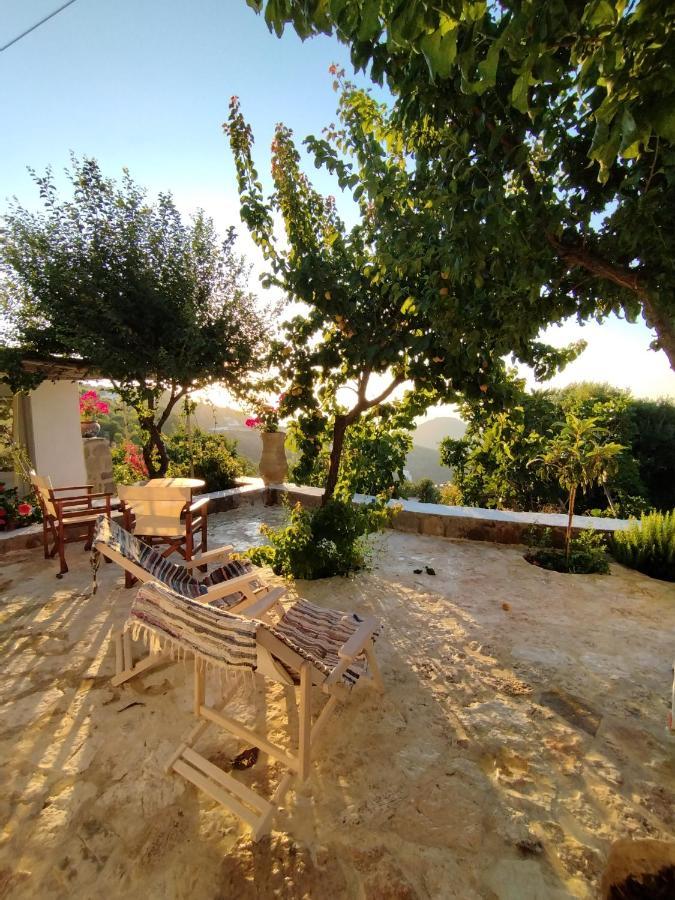 Traditional Studio Chora Patmos Екстериор снимка