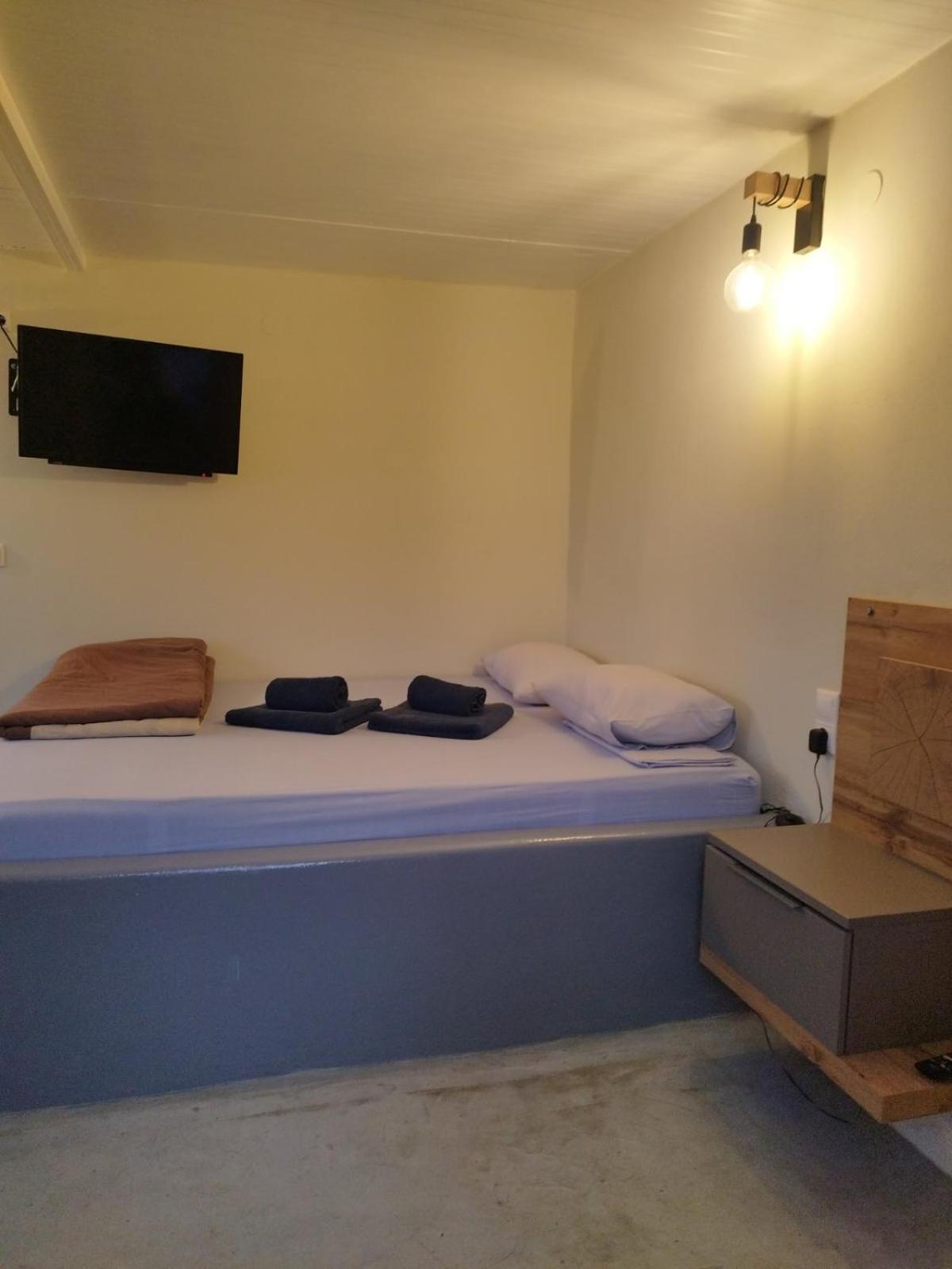 Traditional Studio Chora Patmos Екстериор снимка