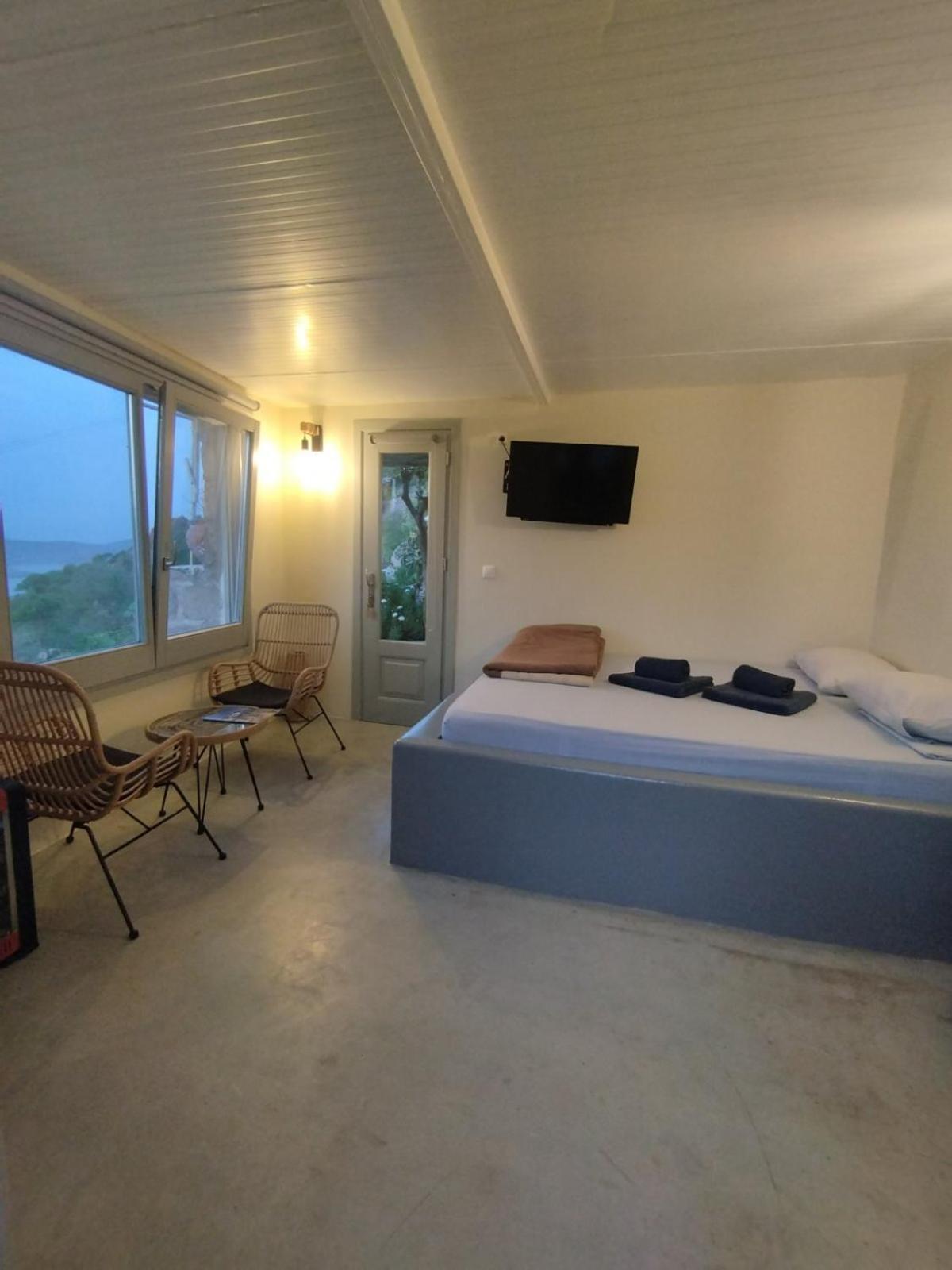 Traditional Studio Chora Patmos Екстериор снимка