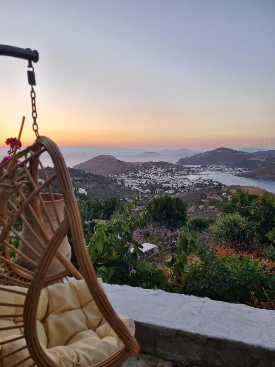 Traditional Studio Chora Patmos Екстериор снимка